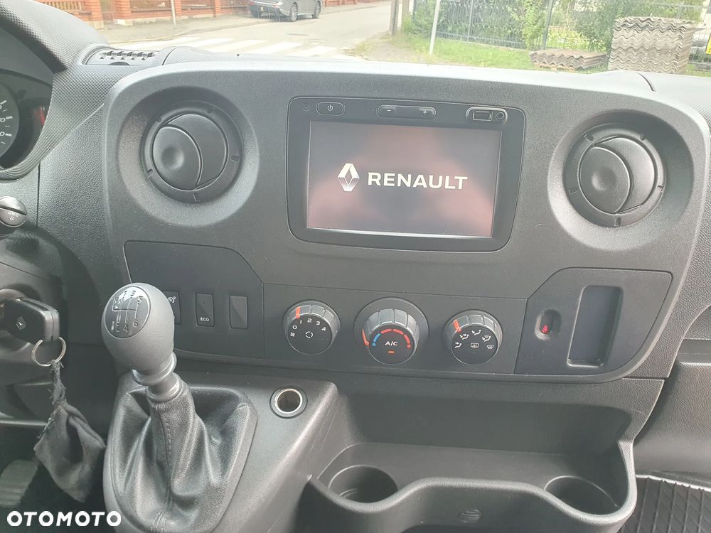 Renault Master - 17