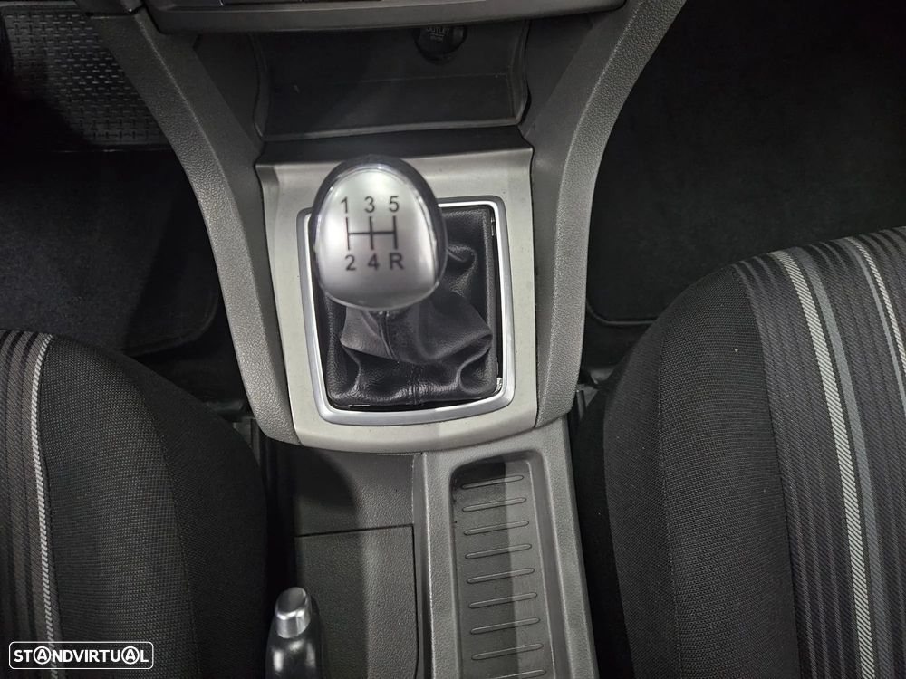 Ford Focus 1.6 TDCi Trend - 18