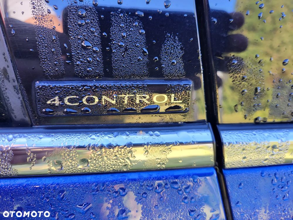 Renault Megane ENERGY TCe 205 EDC GT - 11