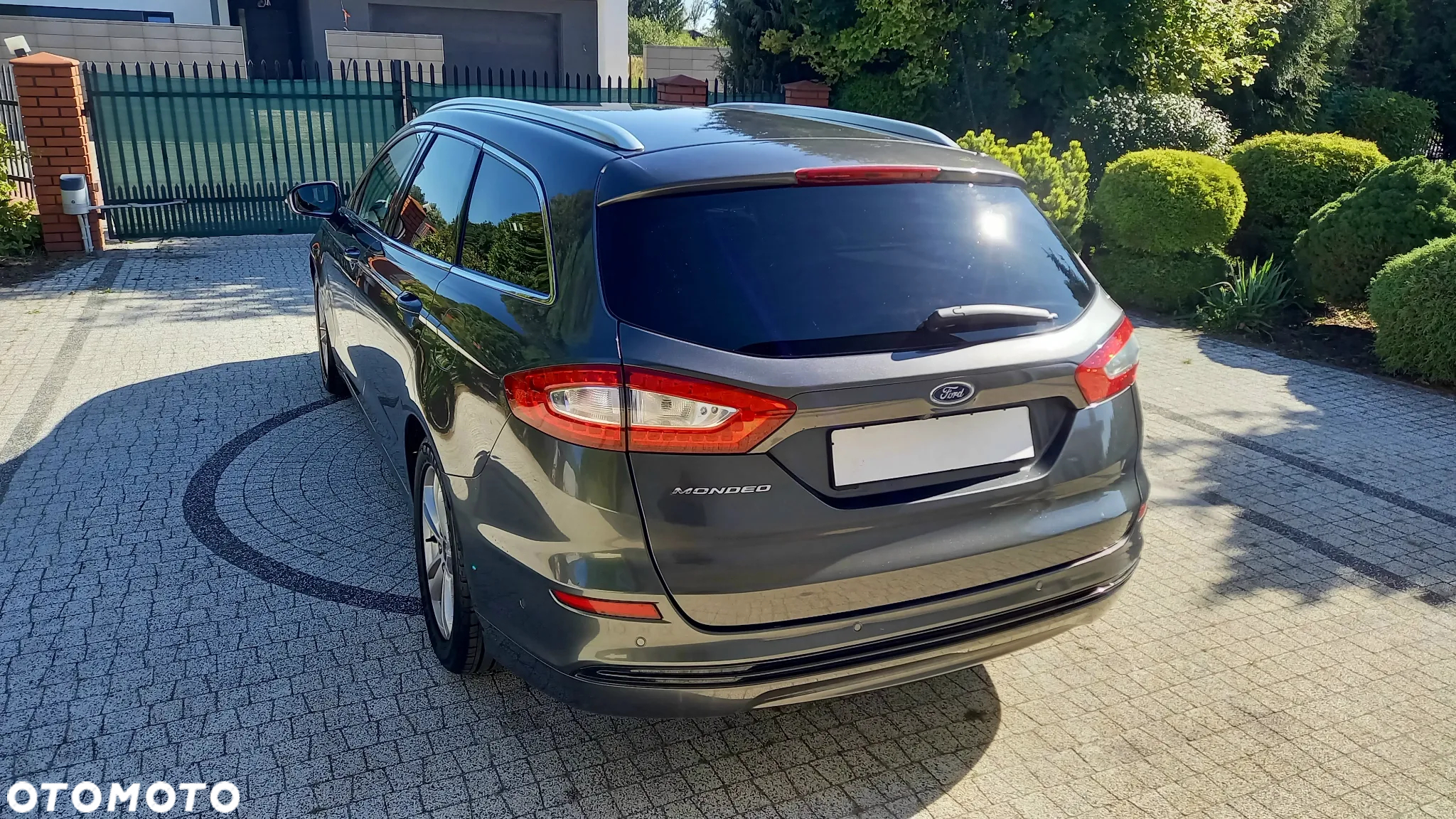 Ford Mondeo - 11