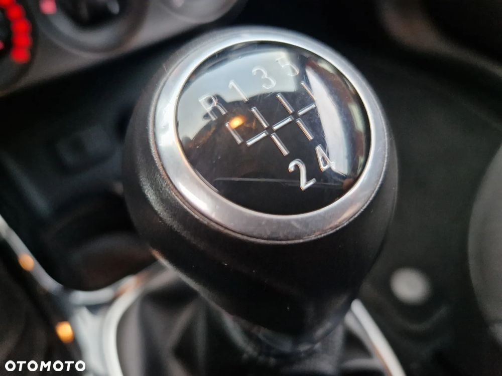 Opel Adam 1.2 Start/Stop Glam - 22