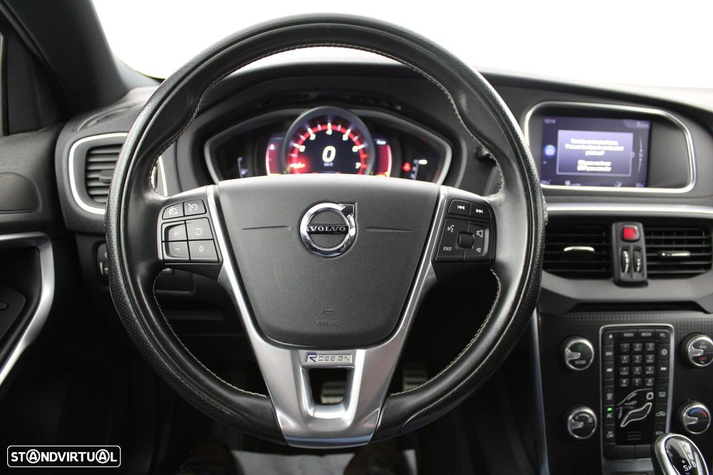 Volvo V40 1.5 T3 Sport Edition Geartronic - 18