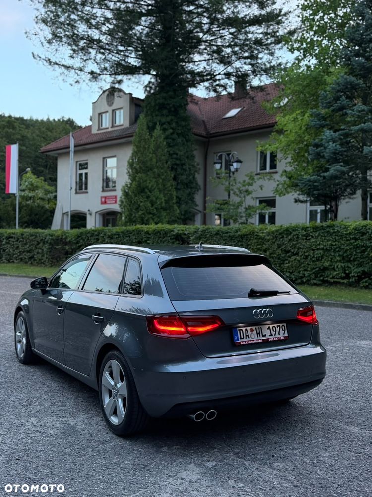 Audi A3 Sportback - 9