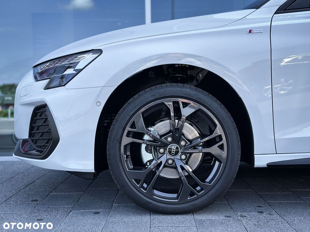Audi A3 Sportback - 6
