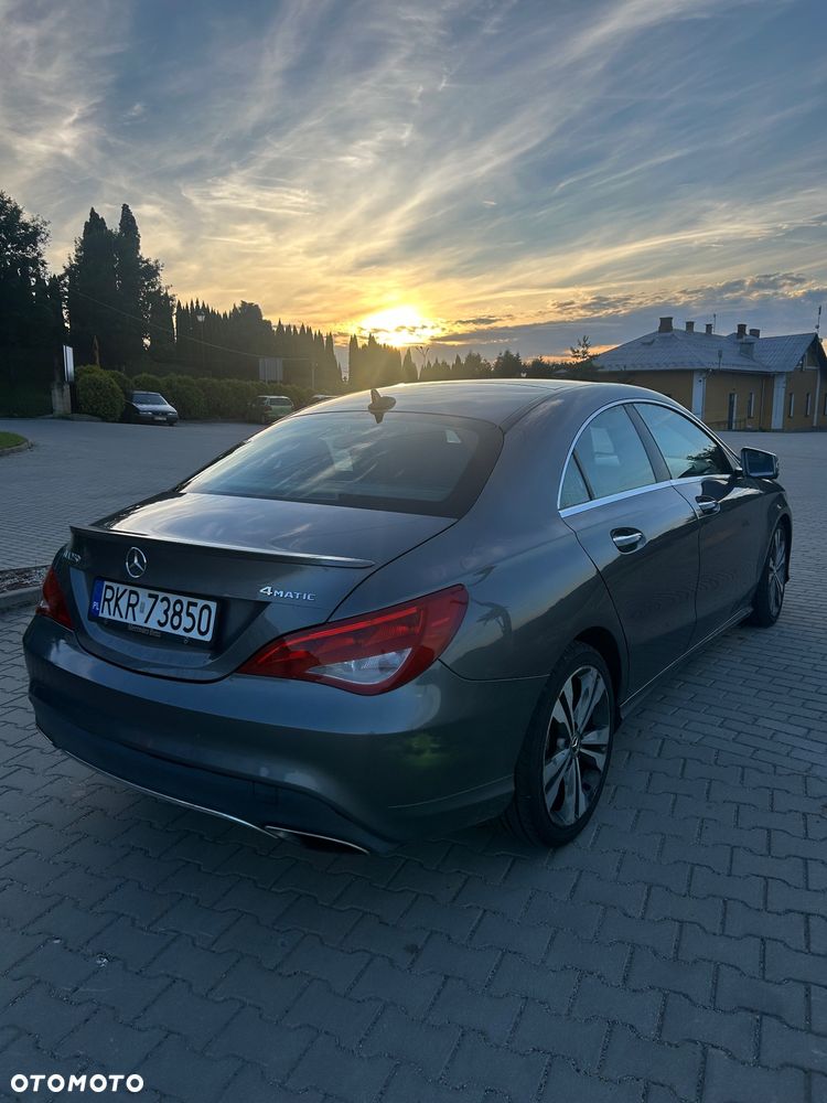 Mercedes-Benz CLA 250 4-Matic - 4