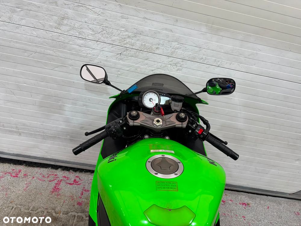 Kawasaki ZX - 29