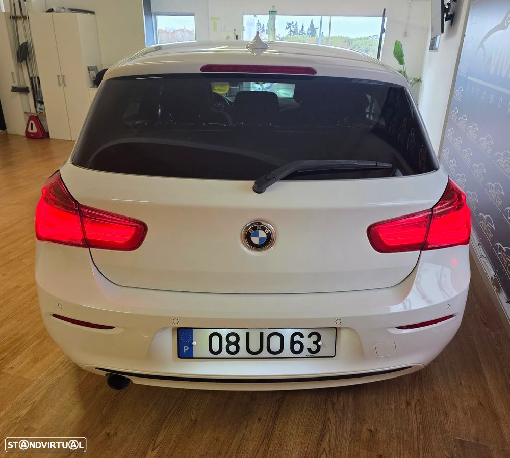 BMW 116 d Line Sport - 13