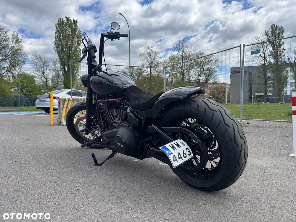 Harley-Davidson Softail Street Bob - 5
