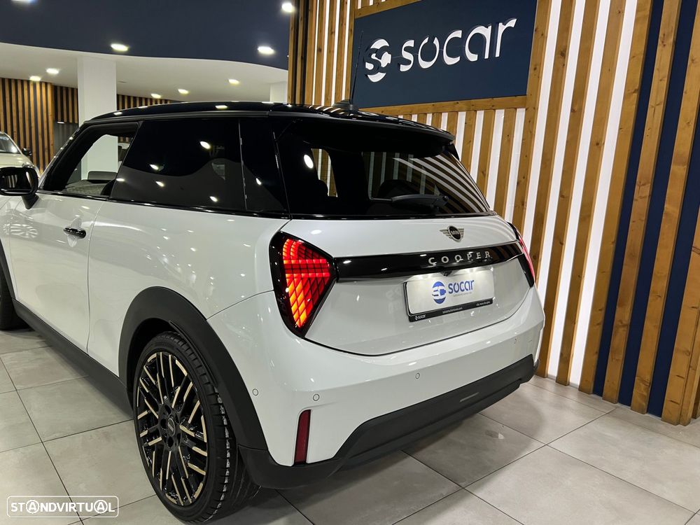 MINI 3 Portas Cooper C Favoured S - 9