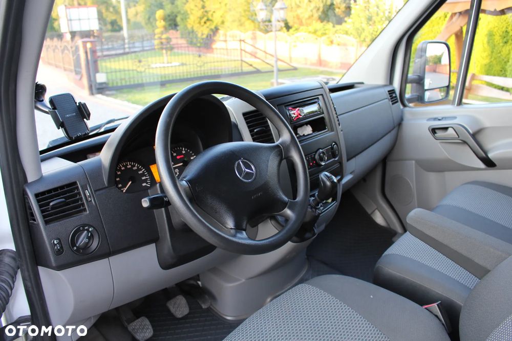 Mercedes-Benz SPRINTER 519 3.0 V6 NISKI PRZEBIEG / AUTOLAWETA / POMOC DROGOWA / POLSKI SALON / - 18