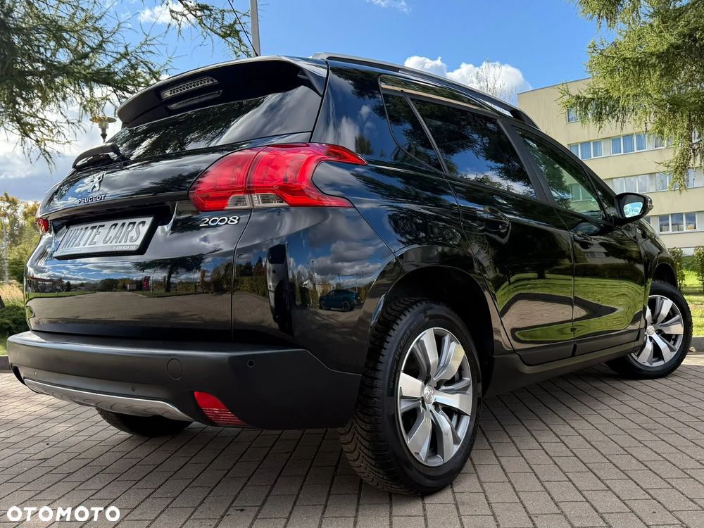 Peugeot 2008 PureTech 82 Style - 18