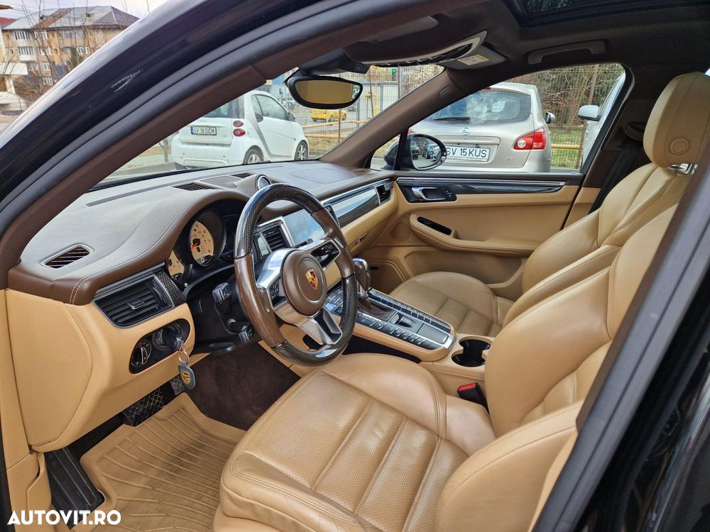 Porsche Macan - 11