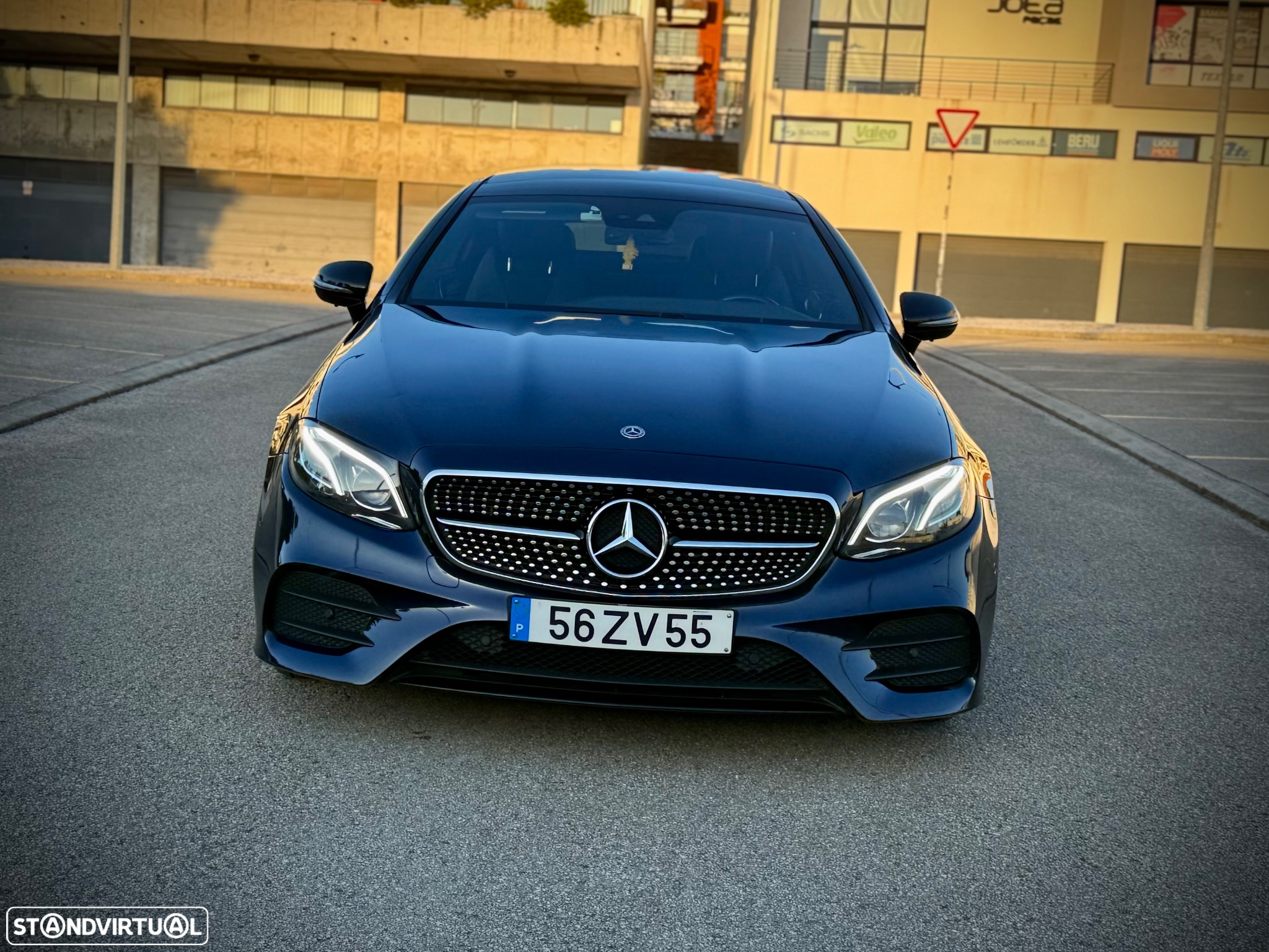 Mercedes-Benz E 300 d AMG Line - 2