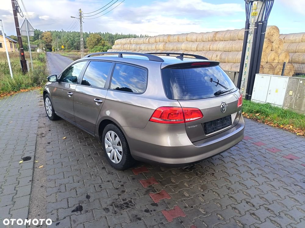 Volkswagen Passat - 3