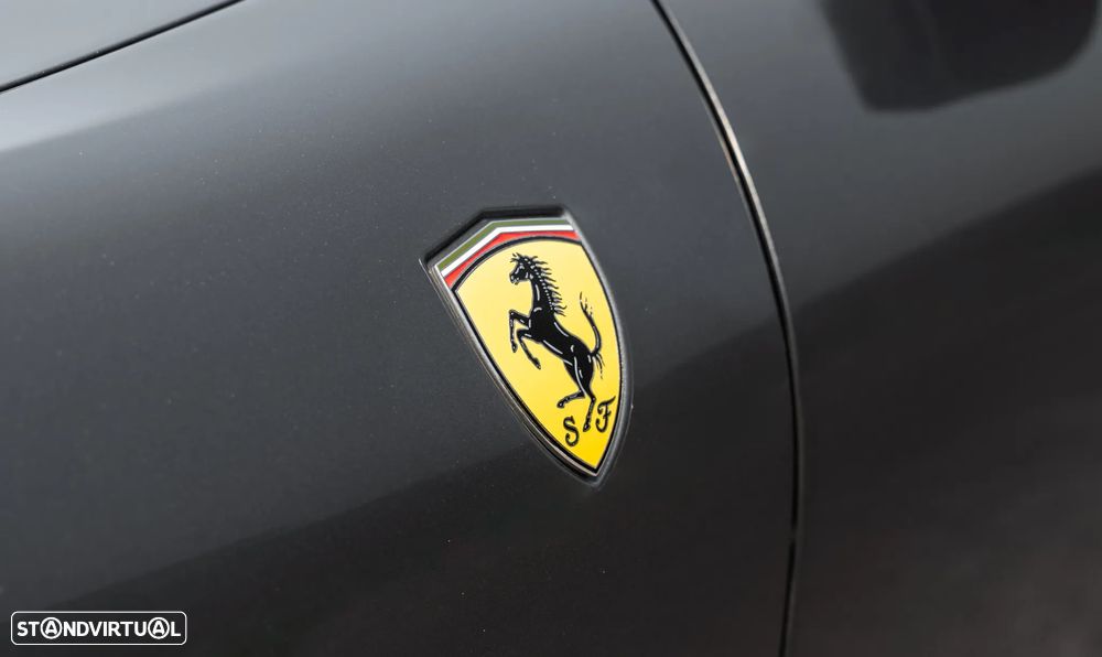 Ferrari Roma Standard - 12