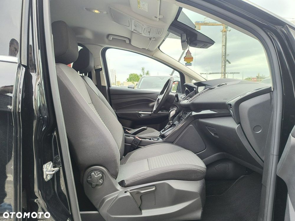 Ford Grand C-MAX - 15
