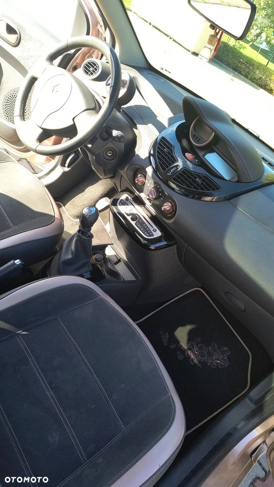 Renault Twingo 1.2 16V Miss Sixty - 20