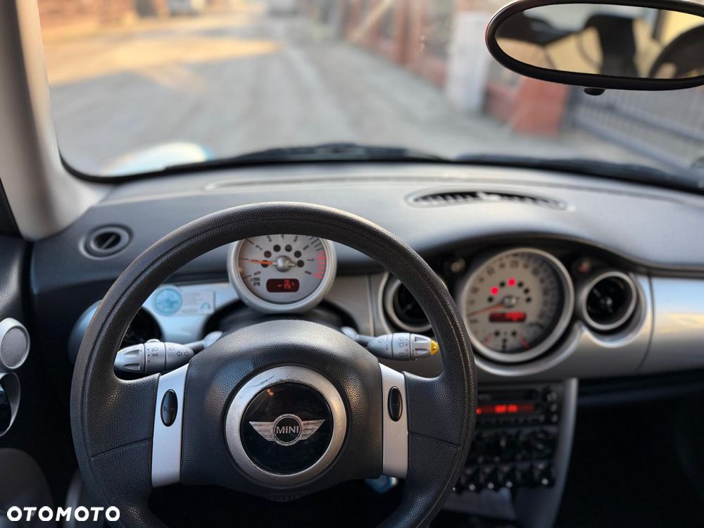 MINI Cooper Seven - 15