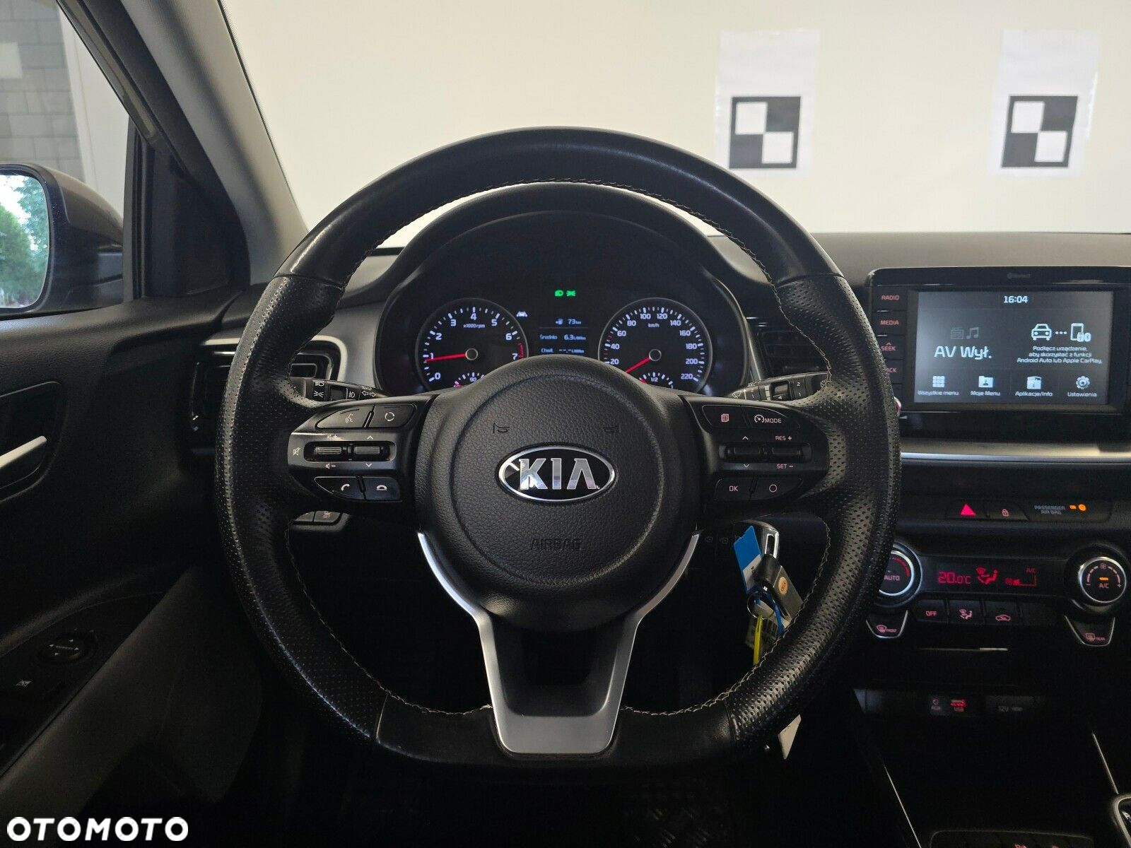 Kia Stonic - 15
