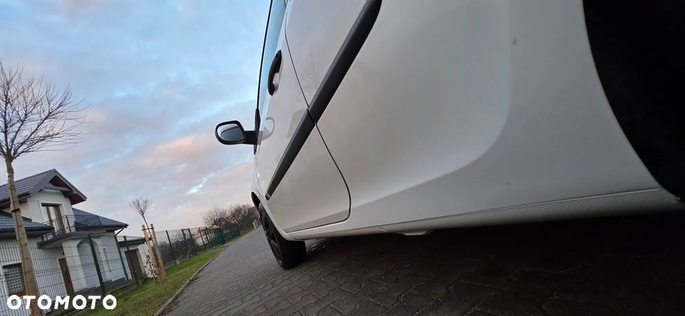 Renault Clio 1.5 dCi 70 Expression - 9