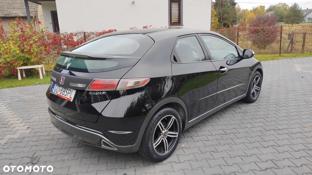 Honda Civic - 4
