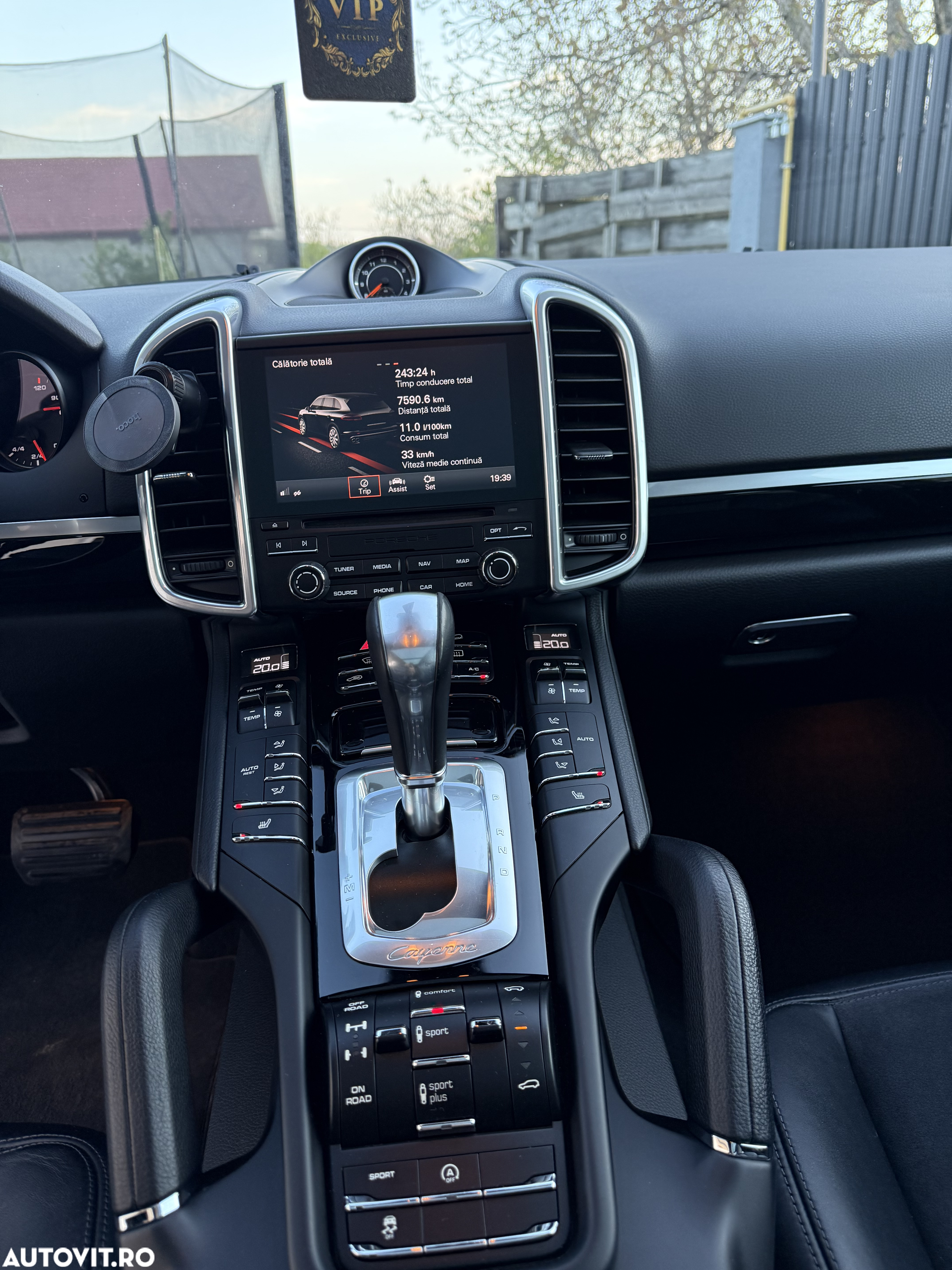Porsche Cayenne 3.0 L - 9