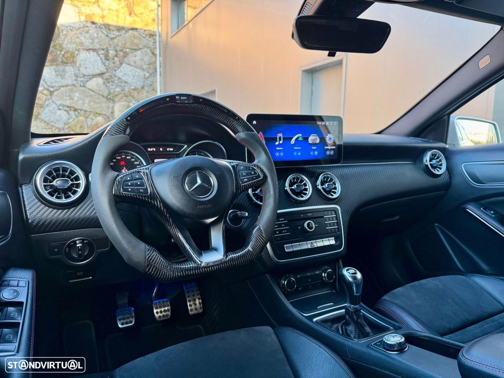 Mercedes-Benz A 180 d AMG Line - 25