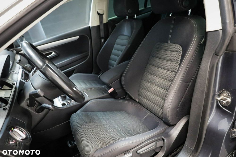 Volkswagen Passat CC - 13