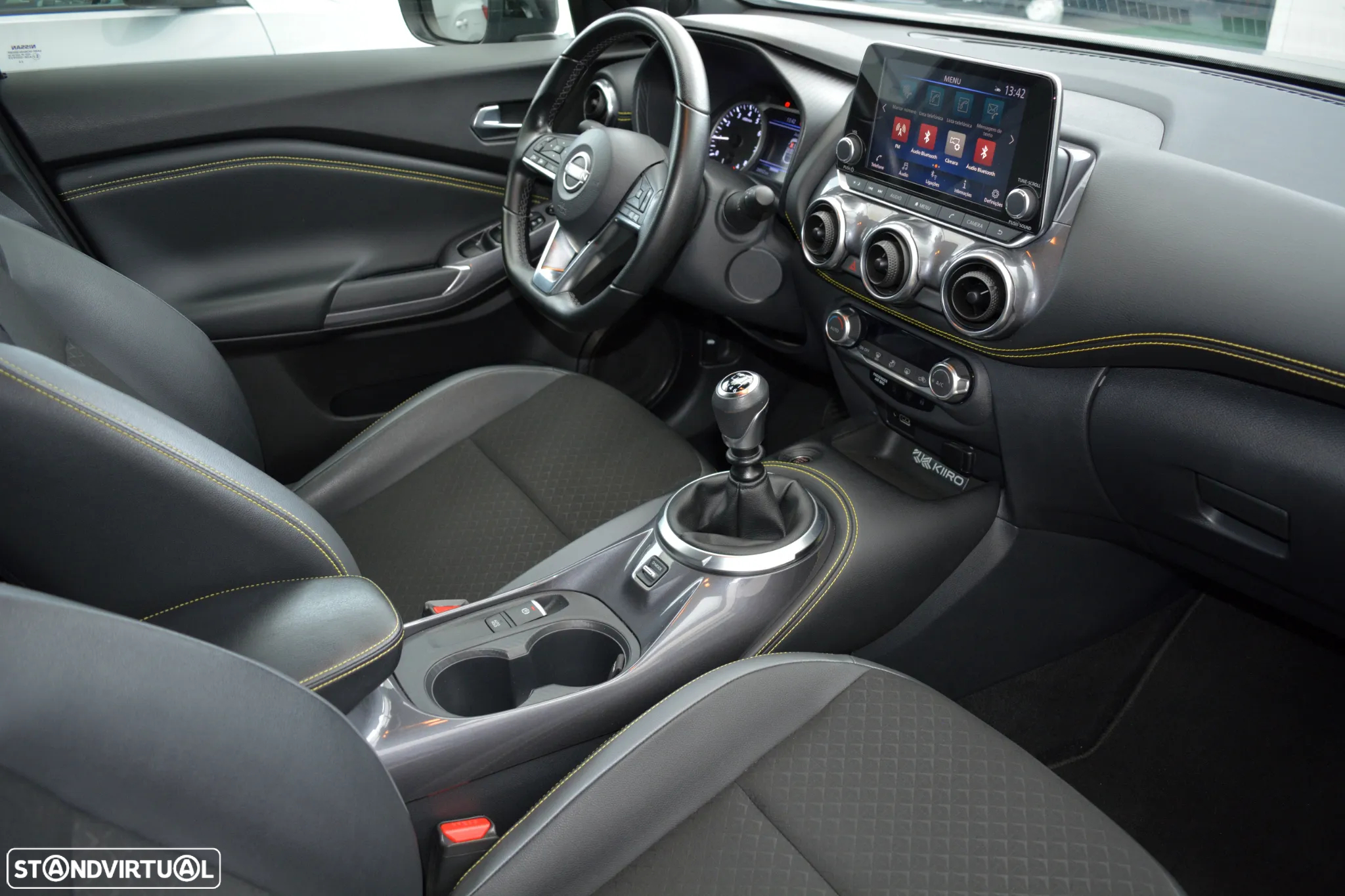 Nissan Juke 1.0 DIG-T Kiiro - 27
