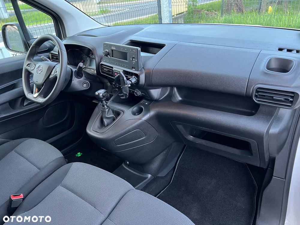 Opel Combo - 8