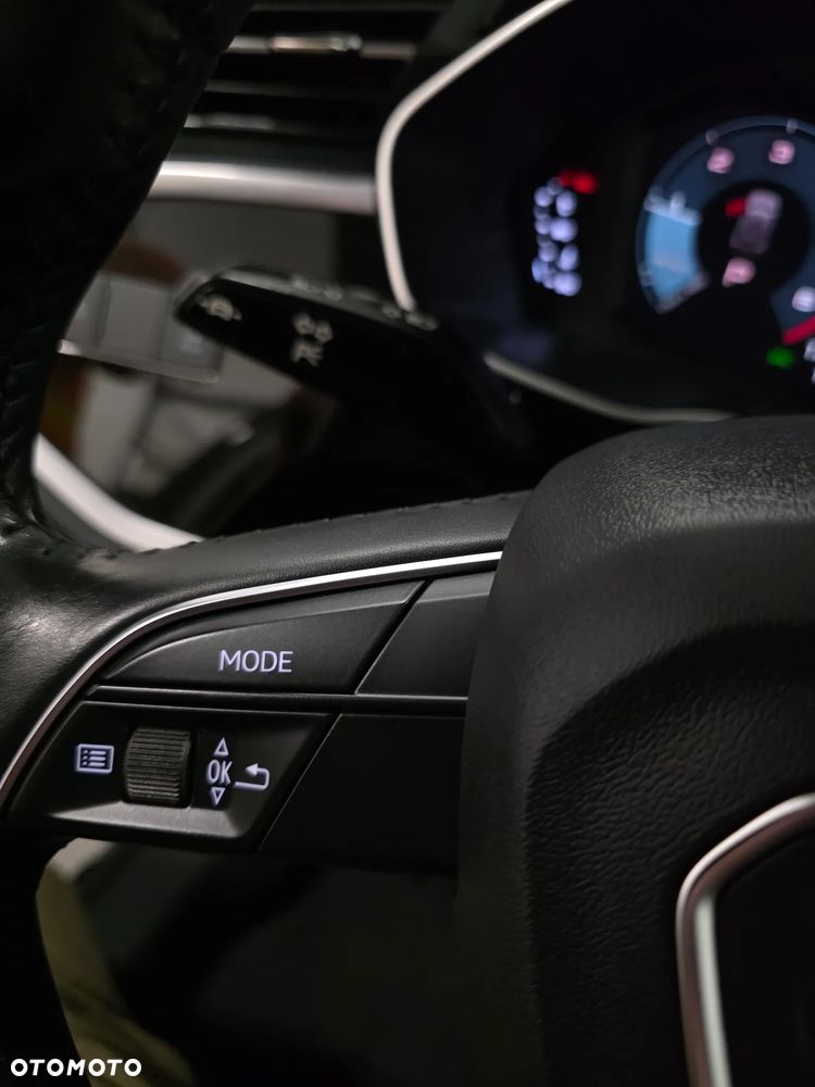 Audi Q3 35 TDI S tronic - 22