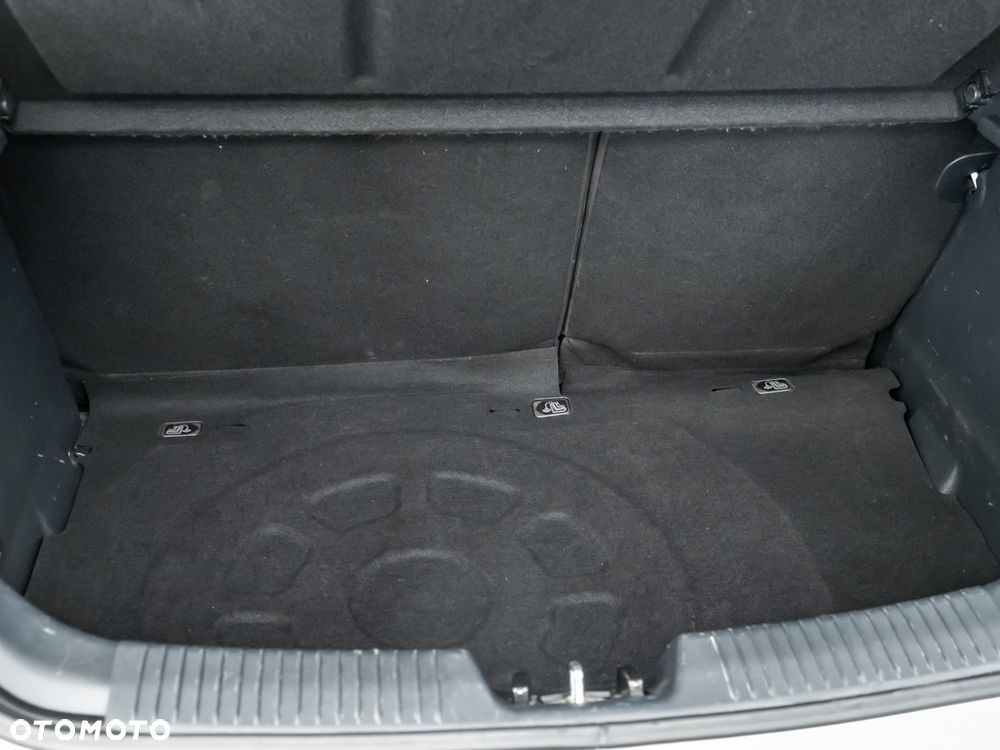 Kia Rio 1.2 Business Line - 30