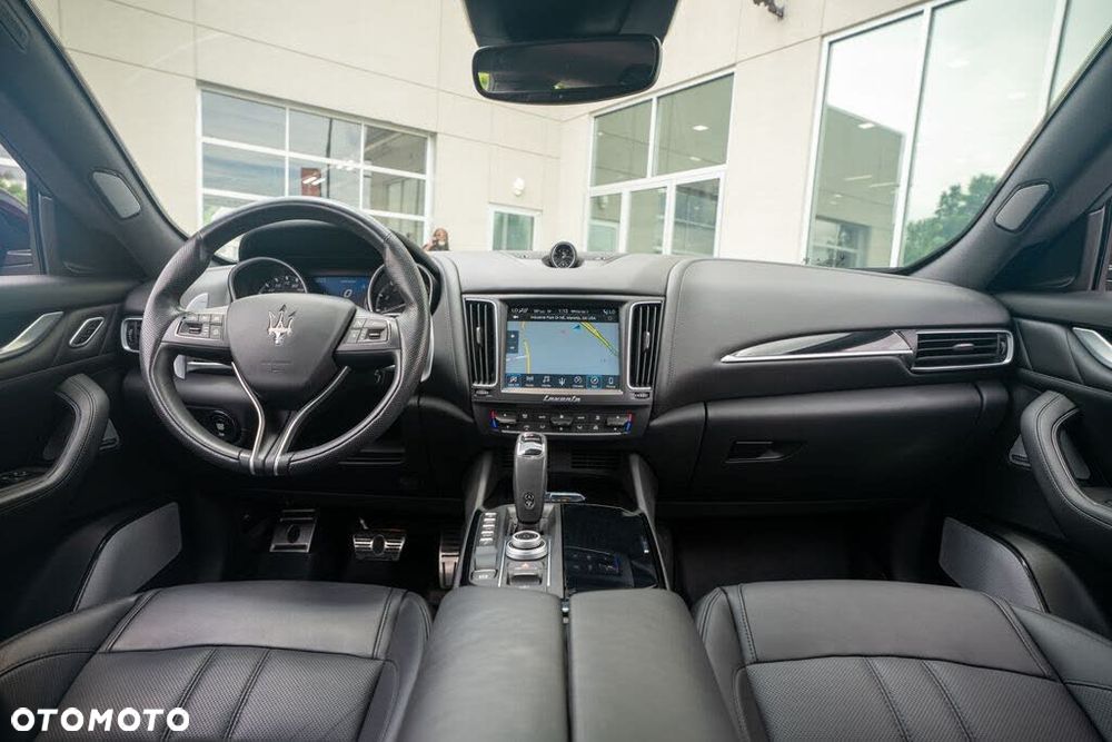 Maserati Levante S Q4 - 35