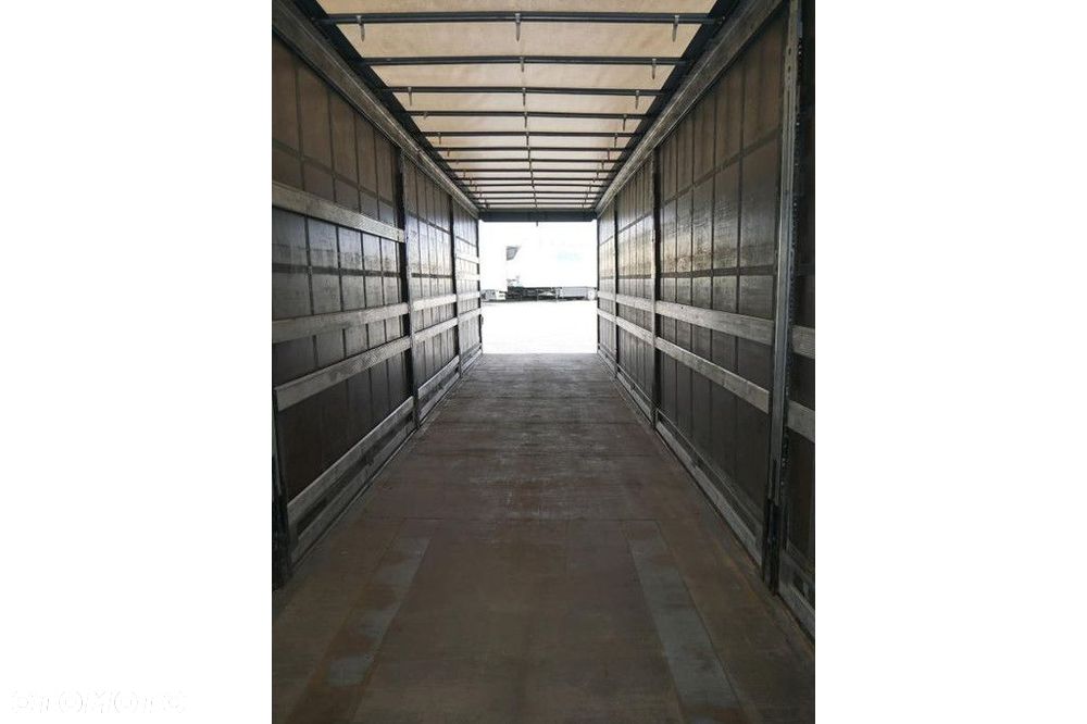 Schmitz Cargobull Trailer Curtainsider Lifting + Sliding Roof Mega - 3