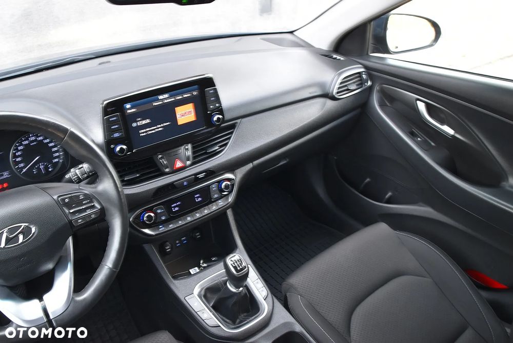 Hyundai i30 1.6 CRDI Prime - 17