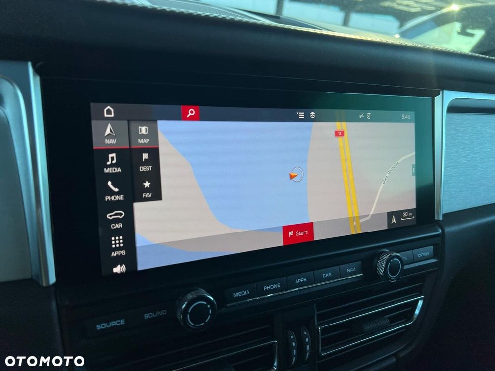 Porsche Macan Standard - 27