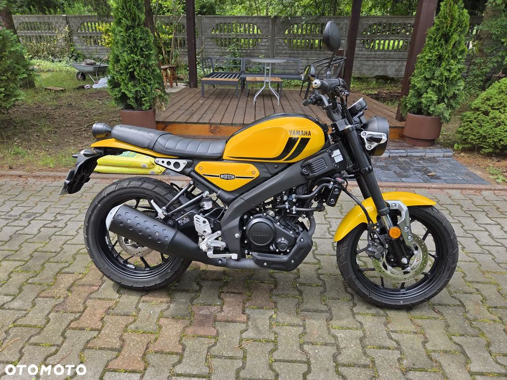Yamaha XSR - 2