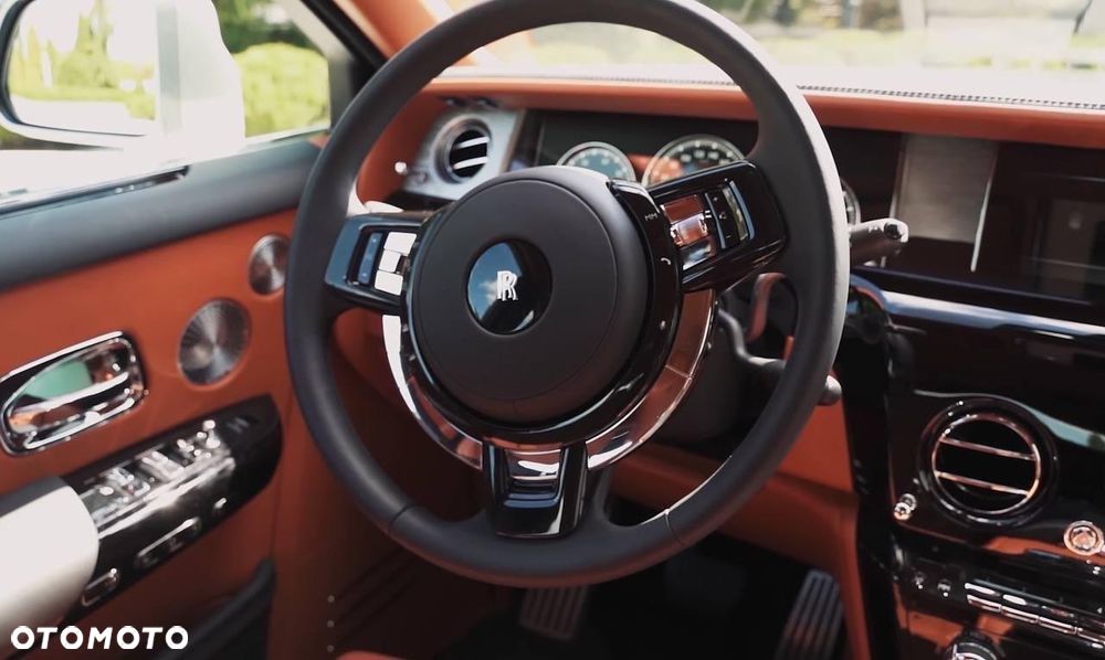 Rolls-Royce Phantom - 9