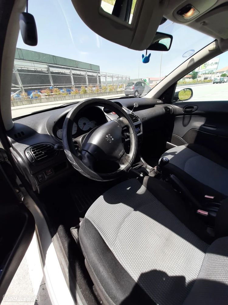 Peugeot 206 1.4 HDi XR - 8
