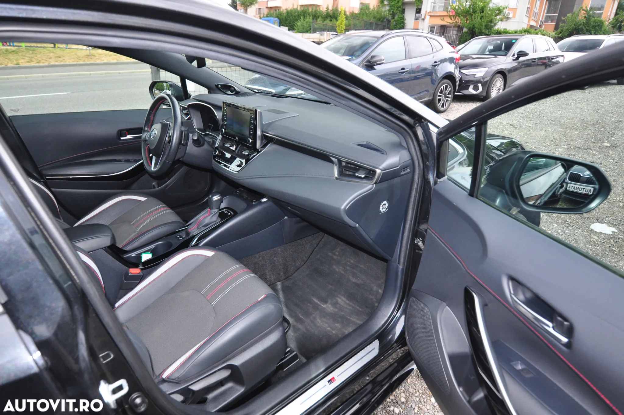 Toyota Corolla 2.0 Hybrid GR Sport - 19