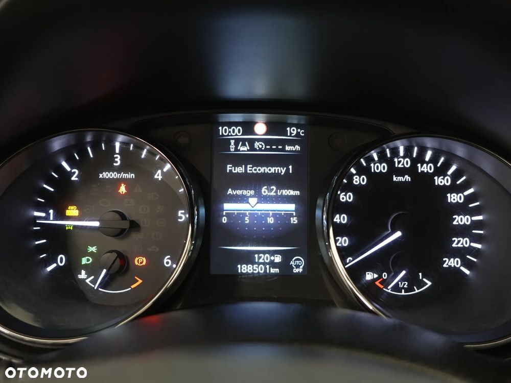 Nissan Qashqai - 38