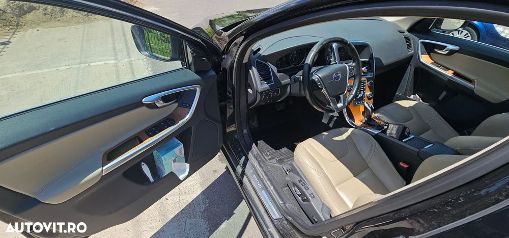 Volvo XC 60 - 19