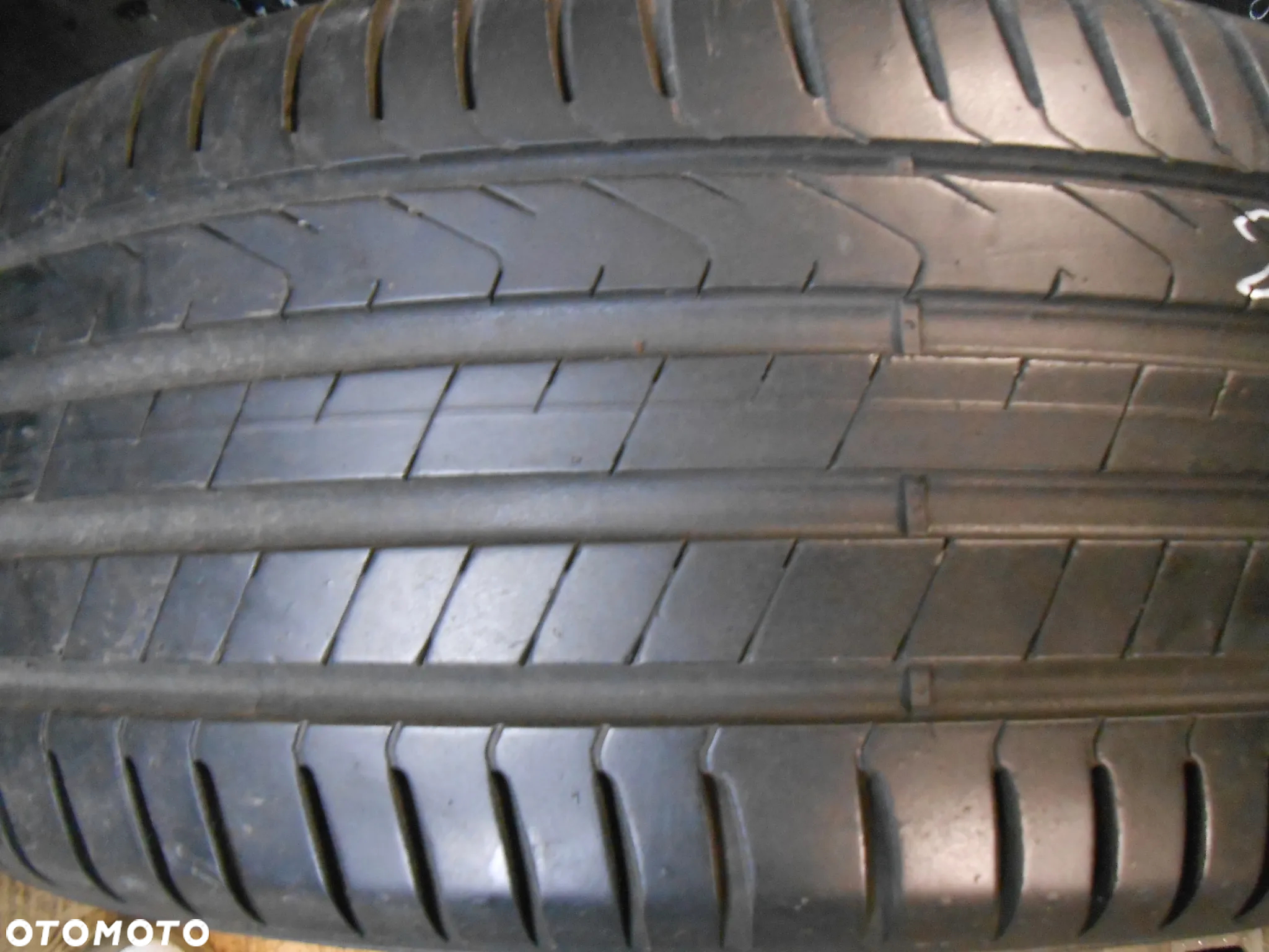 OPONY 225/50R18 PIRELLI CINTURATO P7 DOT 3820 7.1MM - 3