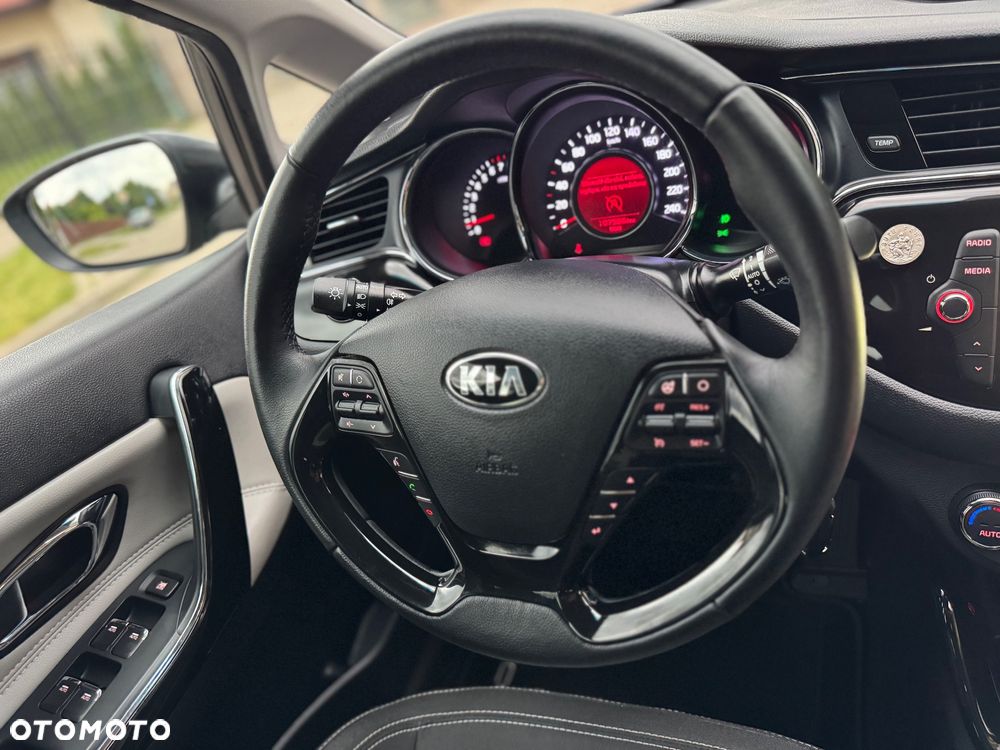 Kia Ceed 1.6 GDI Dream-Team Edition - 33