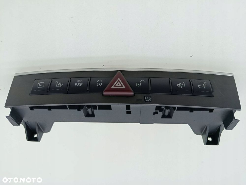 MERCEDES R171 PANEL ŚWIATEŁ AWARYJYCH PRZEŁĄCZNIK 1718209310 - 3
