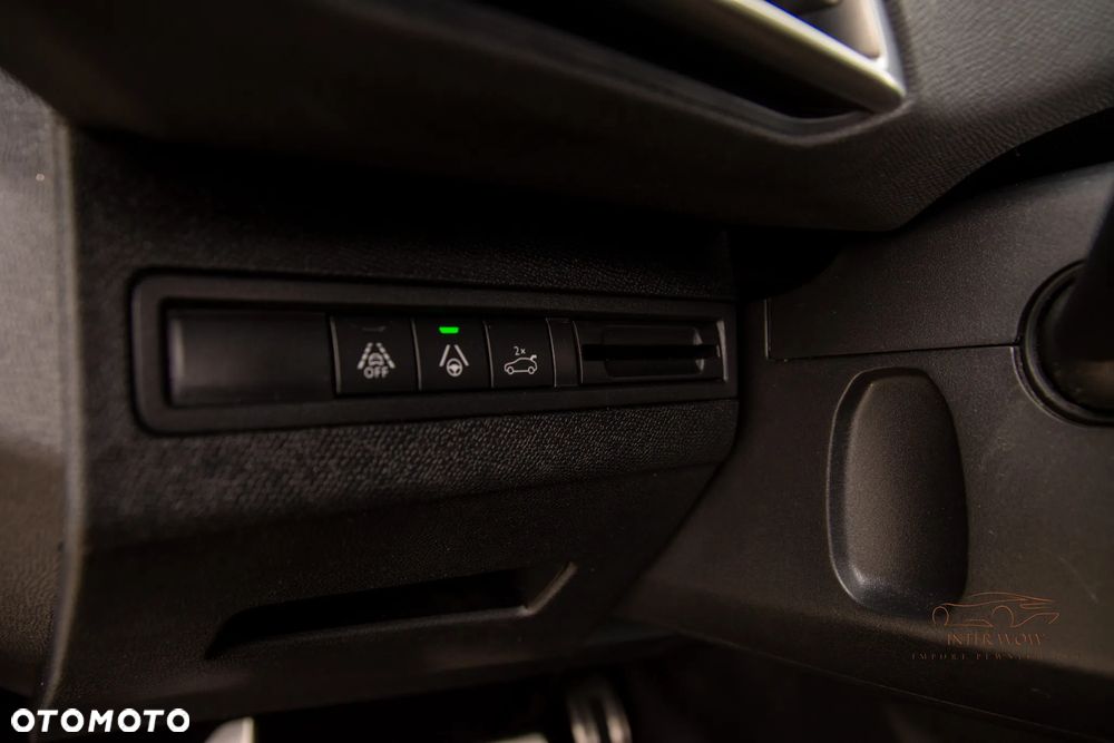 Peugeot 5008 2.0 BlueHDi GT Pack S&S EAT8 - 17