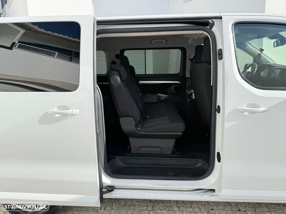 Peugeot Expert 2.0 BlueHDi L3H1 Semi-Vidrado - 10