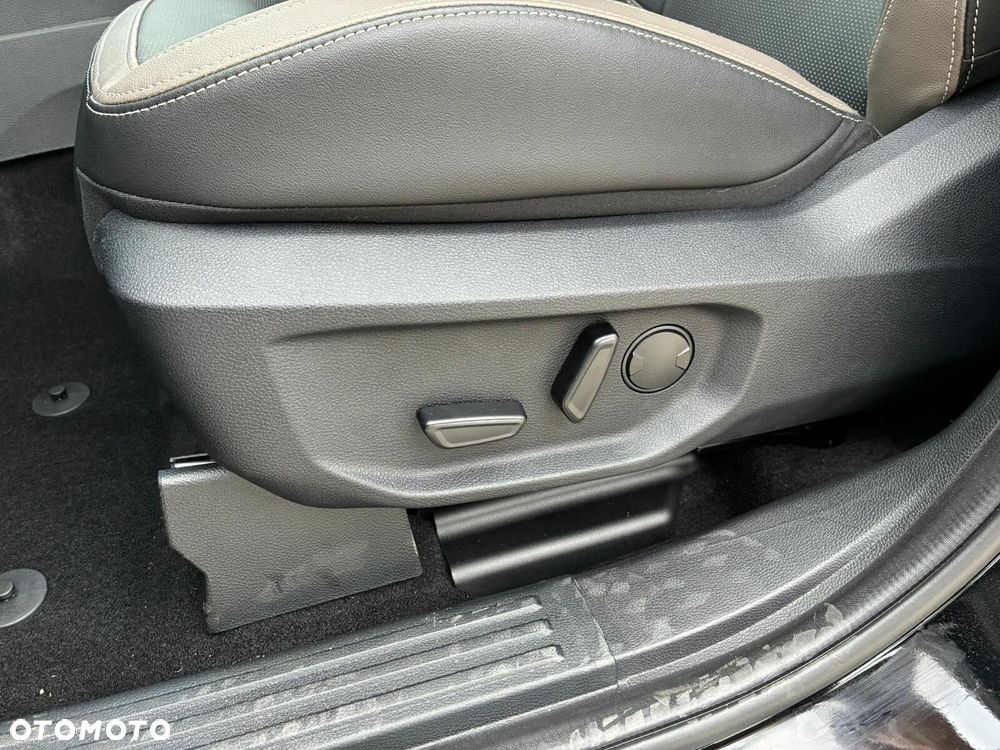 Volkswagen Amarok - 29