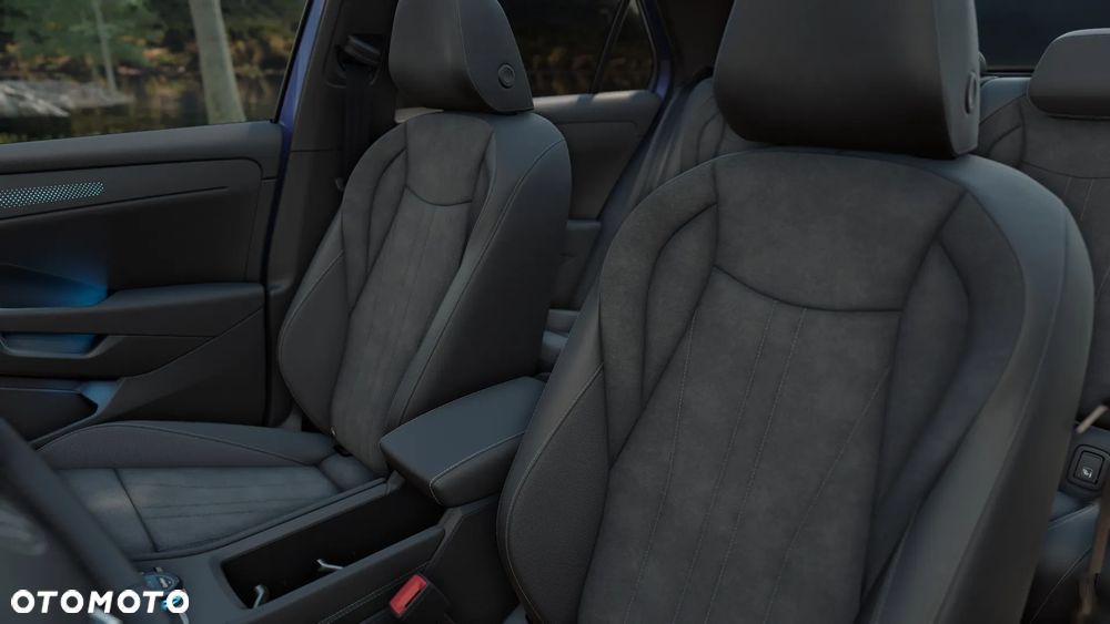 Volkswagen T-Roc - 12