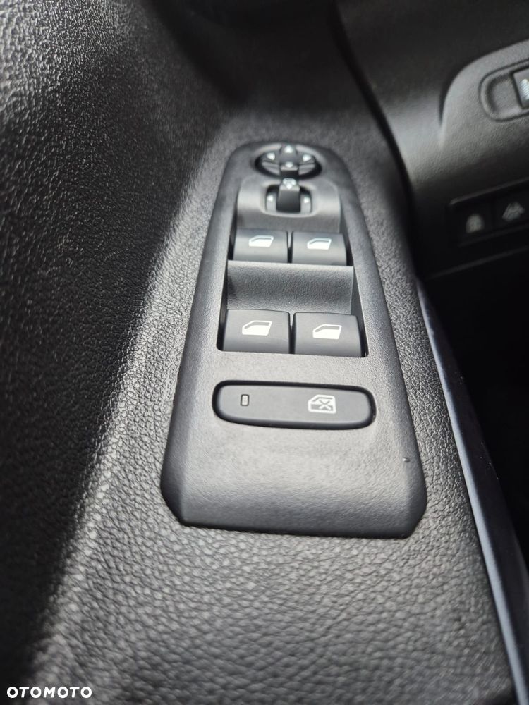 Peugeot Rifter Long 1.5 BlueHDI Active Pack S&S - 18